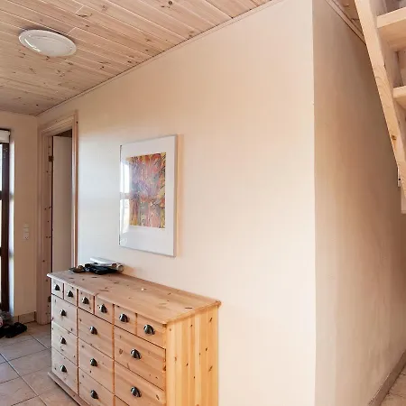 Semesterbostad Holiday Home Spurvevaenget *